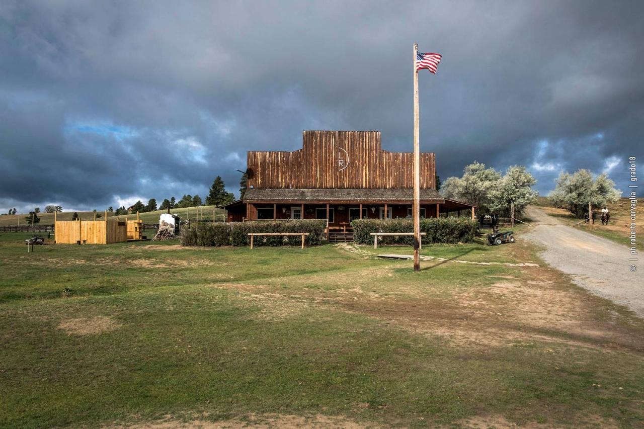 lake guest ranch Villa Devils Tower Buitenkant foto